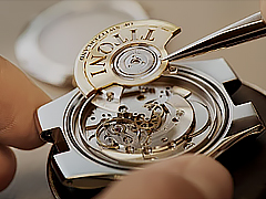 伯爵手表进灰后需要哪些清理步骤？