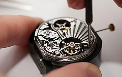 手表维修（伯爵手表表带锈蚀的护理建议）